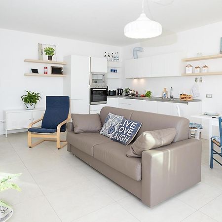 Apartment Brezza Di Lago - Regarda Travel Лацизе Экстерьер фото
