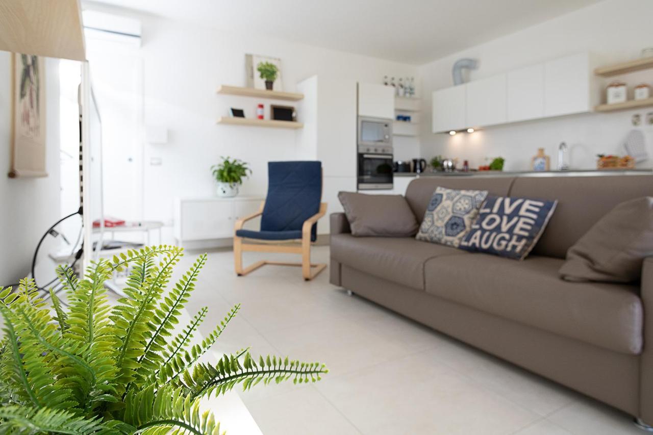 Apartment Brezza Di Lago - Regarda Travel Лацизе Экстерьер фото